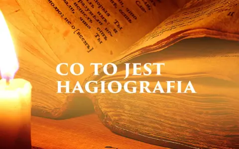 Płonąca świeca oświetla stare księgi, na których widnieje napis "Co to jest hagiografia?".