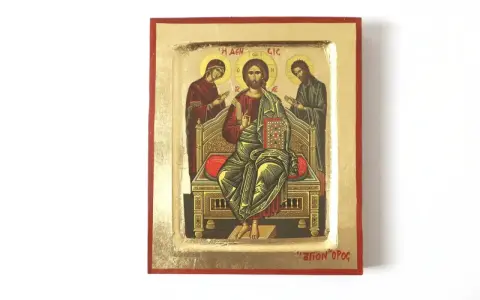 Ikona przedstawia motyw Deesis w Bogurodzicy: Chrystus Pantokrator siedzi na tronie między Matką Bożą a św. Janem Chrzcicielem, w złotej poświacie.